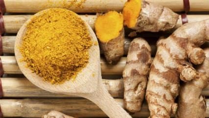 Açafrão da terra: a especiaria de poder antioxidante e anti-inflamatório