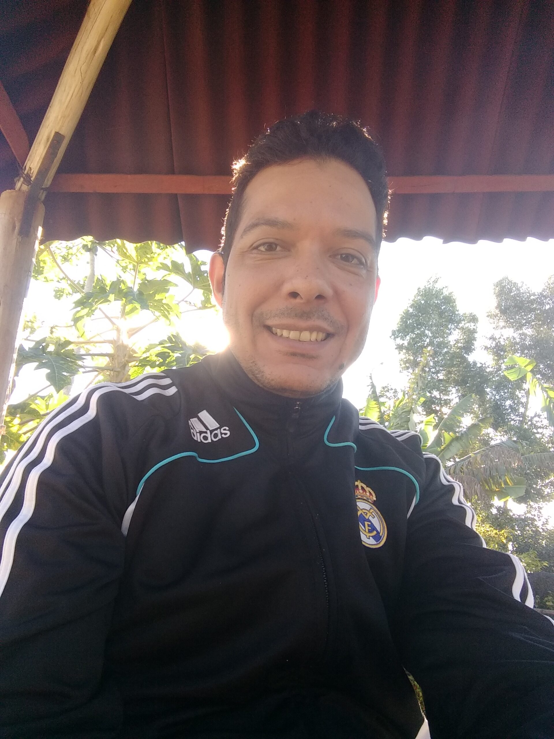 Convivendo com espondilite anquilosante e se hoje estou bem, agradeço a Deus e a minha reumatologista