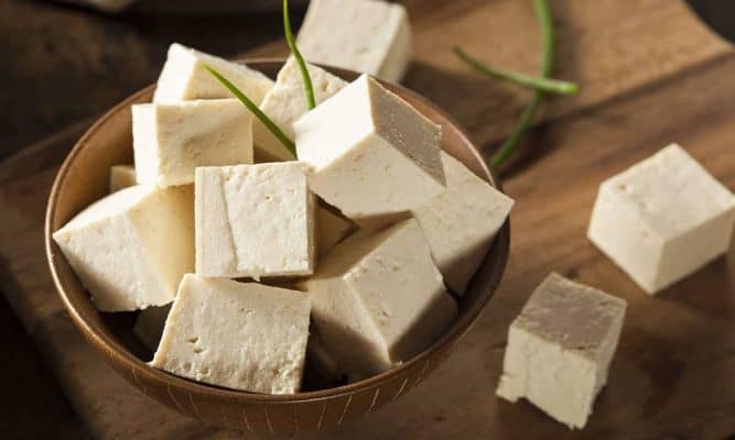 Quais são os benefícios do tofu para a saúde?