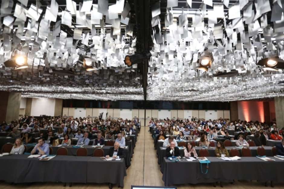 Encontro de reumatologista tem recorde de médicos inscritos