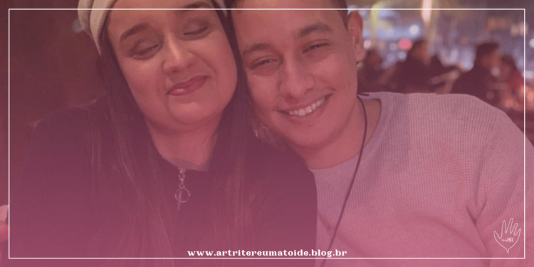 Eu tenho sede de viver, vivo para sonhar, luto para realizar e acredito na pessoa forte que me tornei