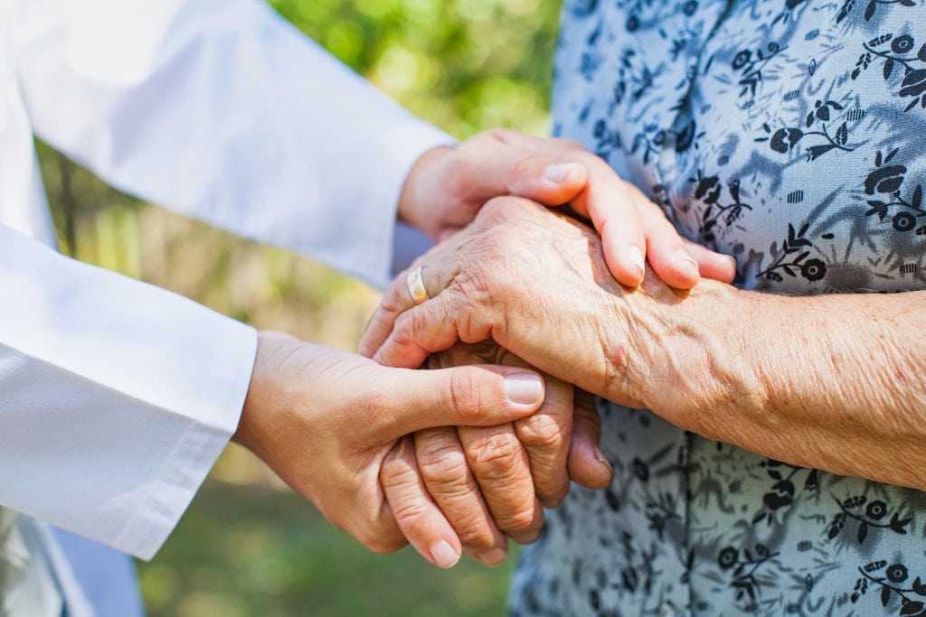 Cirurgia bariátrica na terceira idade: é possível realizar o procedimento após os 60 anos?