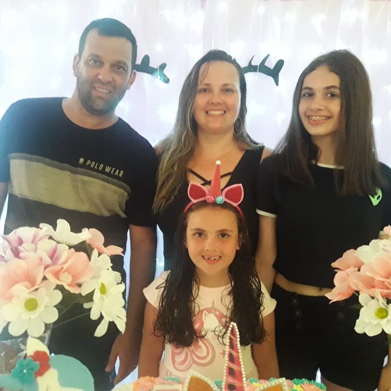 Nada como um dia após o outro, eu fiquei 8 meses sem esperança nenhuma.