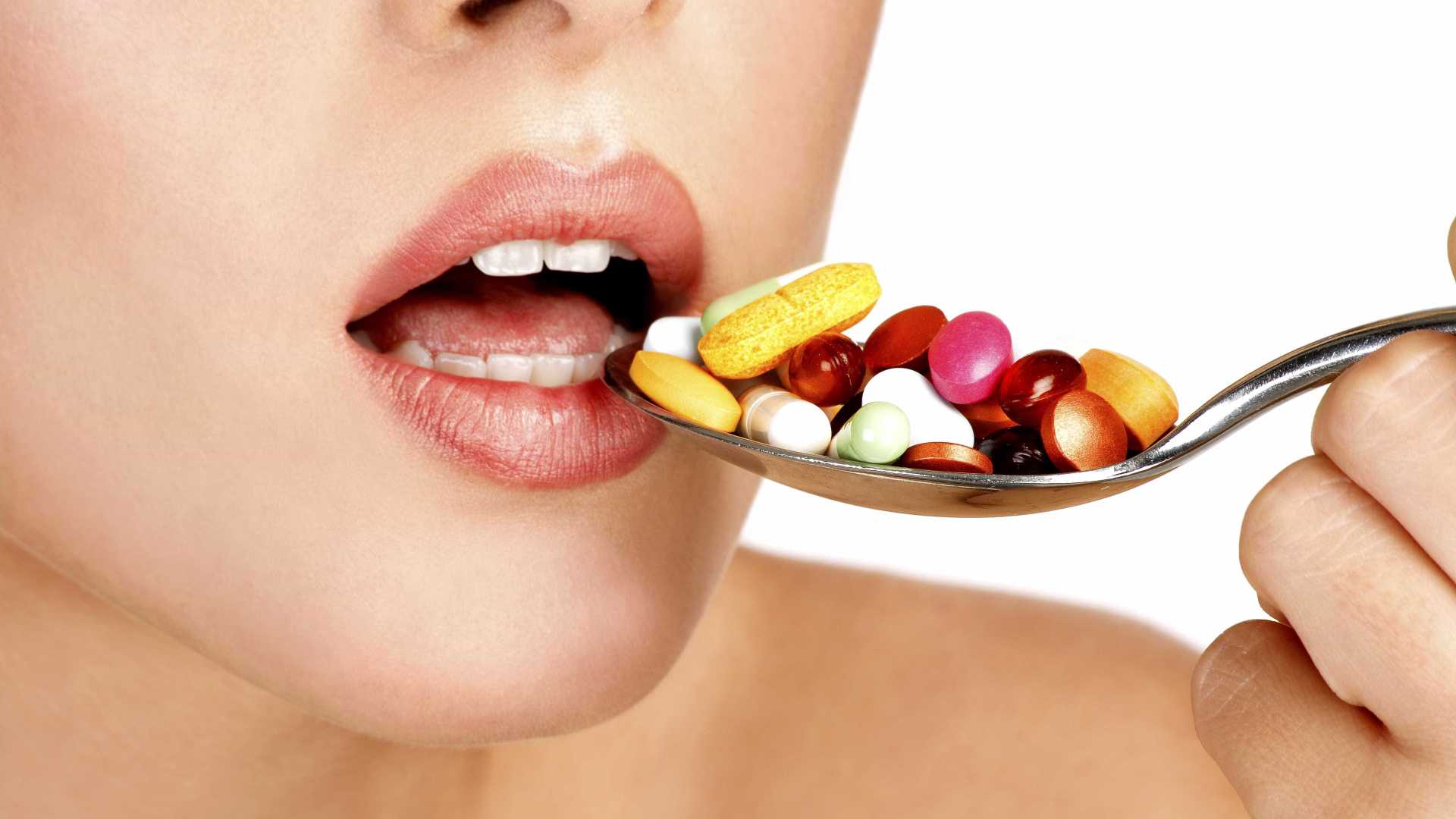 Os riscos da automedicação