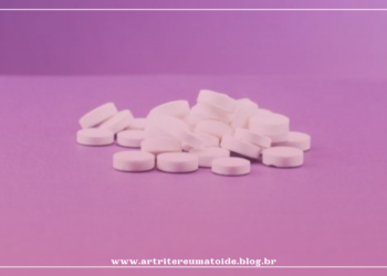 Procura desenfreada por cloroquina afeta pacientes com Lúpus, alerta reumatologista