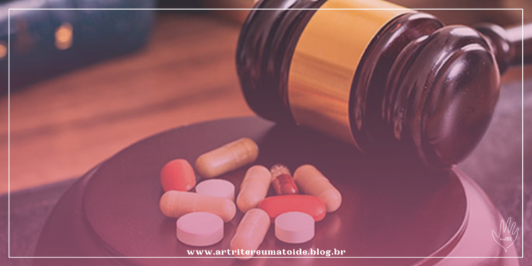 Criança diagnosticada com artrite reumatoide aos oito anos de idade deve receber medicação gratuitamente