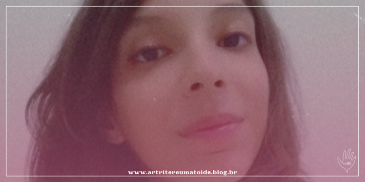 Ainda está sendo difícil para mim, mas espero conseguir voltar a viver normalmente mesmo com a AR