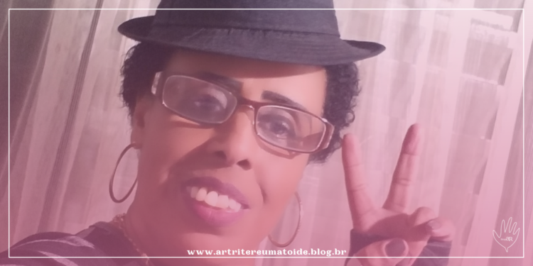 Sou uma guerreira pois passei por muitas coisas, mas nunca desisti do meu propósito e da possibilidade de um dia ser curada, tenham fé!