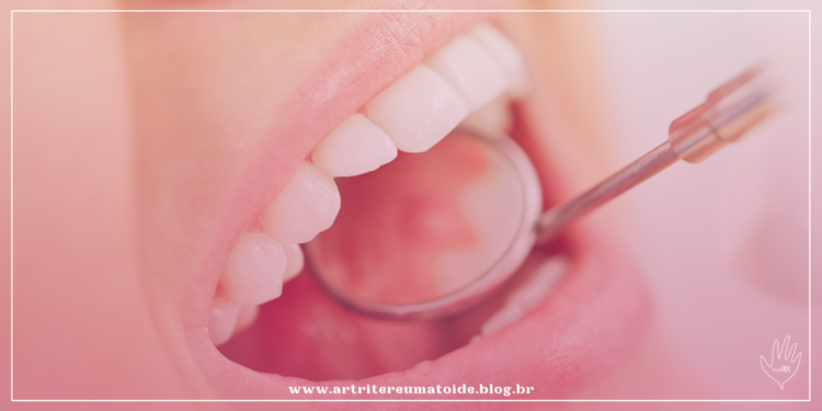 Higiene bucal evita problemas cardiovasculares e respiratórios