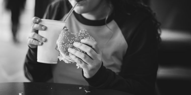 Colesterol alto em crianças: como evitar esse risco na saúde infantil?