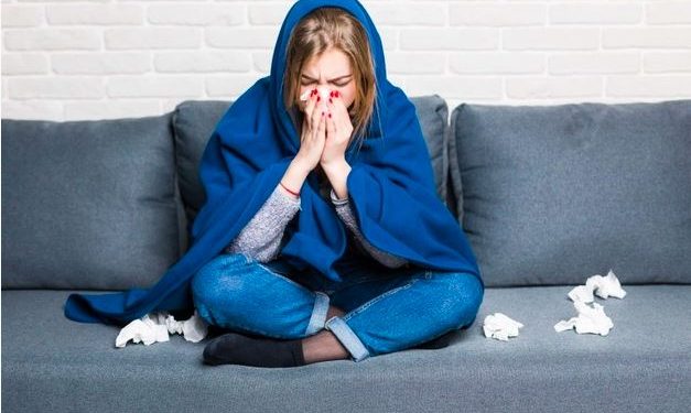 Como aliviar os sintomas da coriza quando se está gripado?