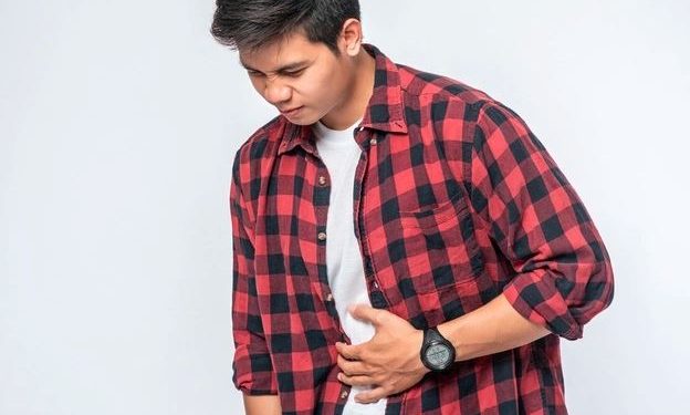 O que é gastrite nervosa? Confira os sintomas e tratamentos