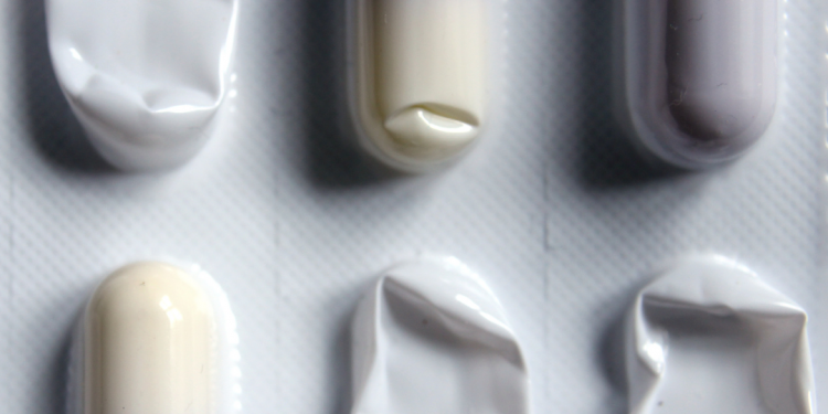 2,8 mil pacientes ficaram sem medicamentos especiais em 2022