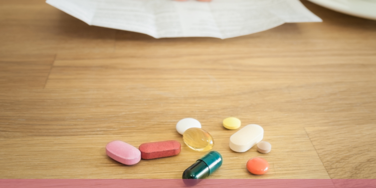 Projeto de Lei pretende extinguir bulas impressas de medicamentos