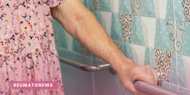 Saiba como adaptar a casa para evitar acidentes domésticos com os idosos