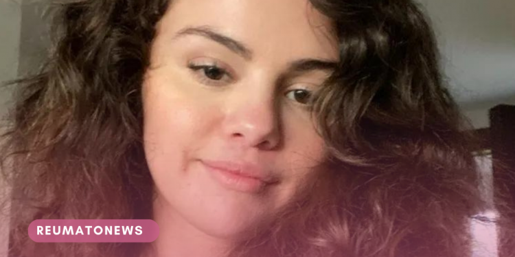 Selena Gomez exibe sua beleza real em selfie sem maquiagem