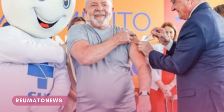 Com Lula vacinado e Zé Gotinha mobilizado, país abre Movimento Nacional pela Vacinação