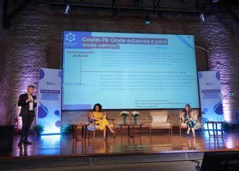 Ter mais tempo e enfrentar uma nova pandemia fariam brasileiros que abandonaram a imunização contra a Covid-19 voltarem a se proteger