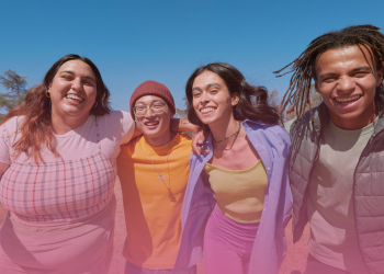 Cartilha orienta jovens a acessar os serviços do SUS. Confira as dicas