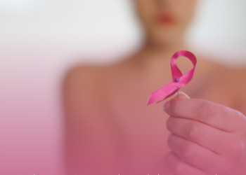Outubro Rosa: Ministério da Saúde lança campanha e reforça autocuidado