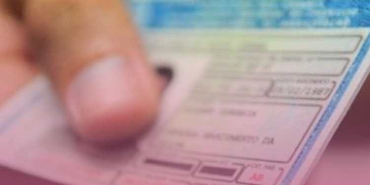 CNH terá nova categoria para motoristas com mobilidade reduzida