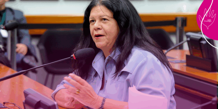 Nota de Agradecimento à deputada Laura Carneiro