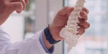 Osteoporose: cresce o número de casos entre os homens; entenda o motivo