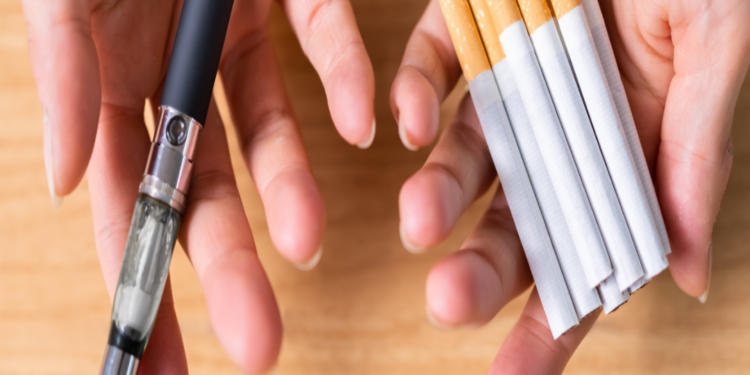 Indústria do tabaco usa cigarros eletrônicos para atrair novos fumantes, diz Instituto do Câncer Fonte: Agência Câmara de Notícias