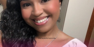 “Entre o medo do desconhecido e a dor da adaptação, encontrei força para conviver com a artrite e redescobrir quem eu sou”