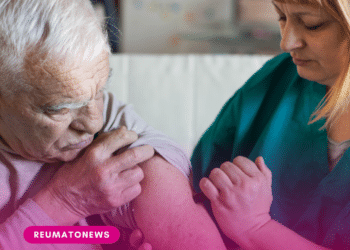 Vacinação na terceira idade: mitos ainda colocam idosos em risco