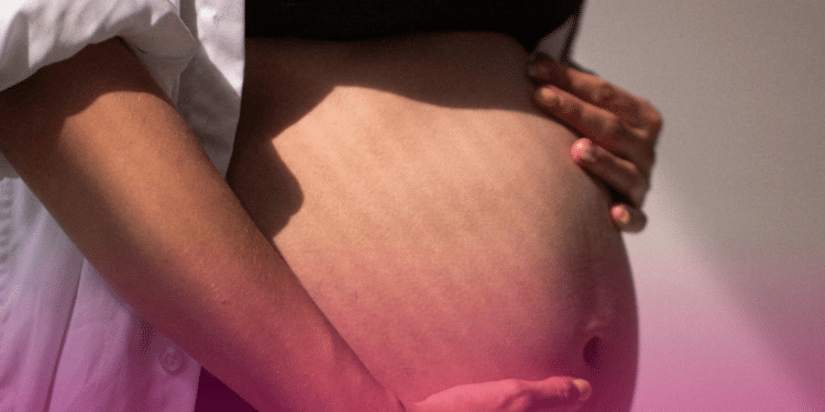 Os cuidados necessários para a gravidez em mulheres com doenças reumáticas